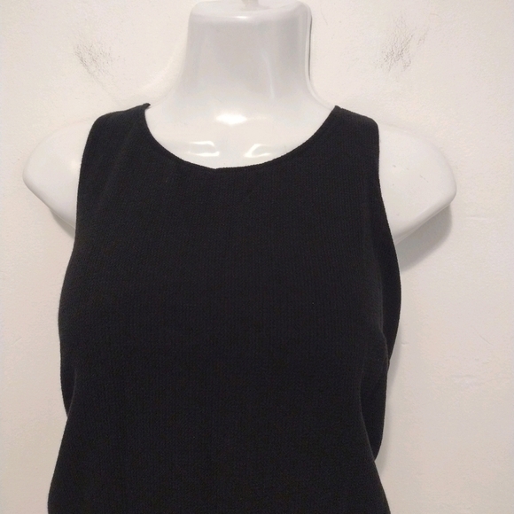 Banana Republic Factory - Sleeveless Texture Over Sheer Zipped Top - Picture 3 of 16